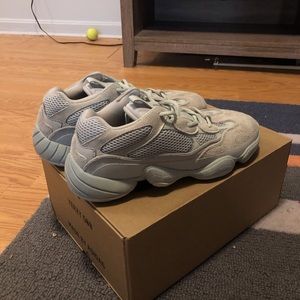 Yeezy 500 Salt